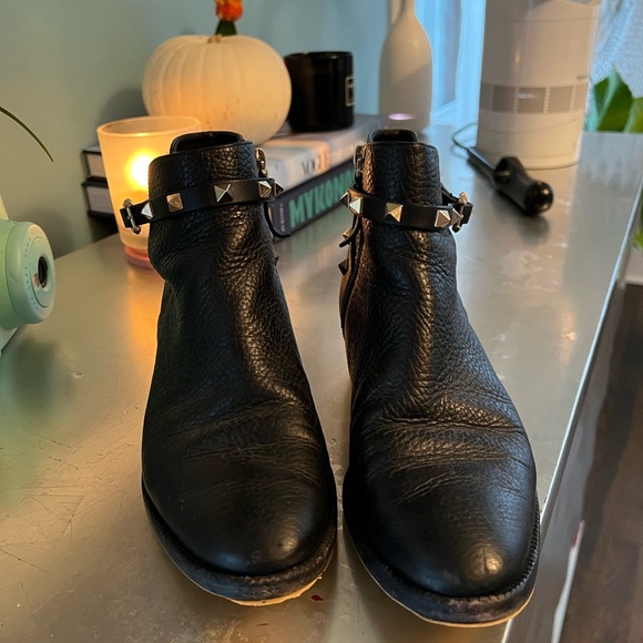 AUTHENTIC VALENTINO ROCKSTUD ANKLE BOOT
